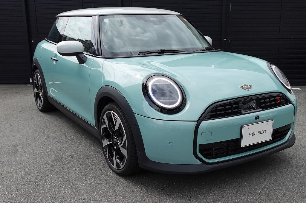 F66 MINI Cooper S 3Dr