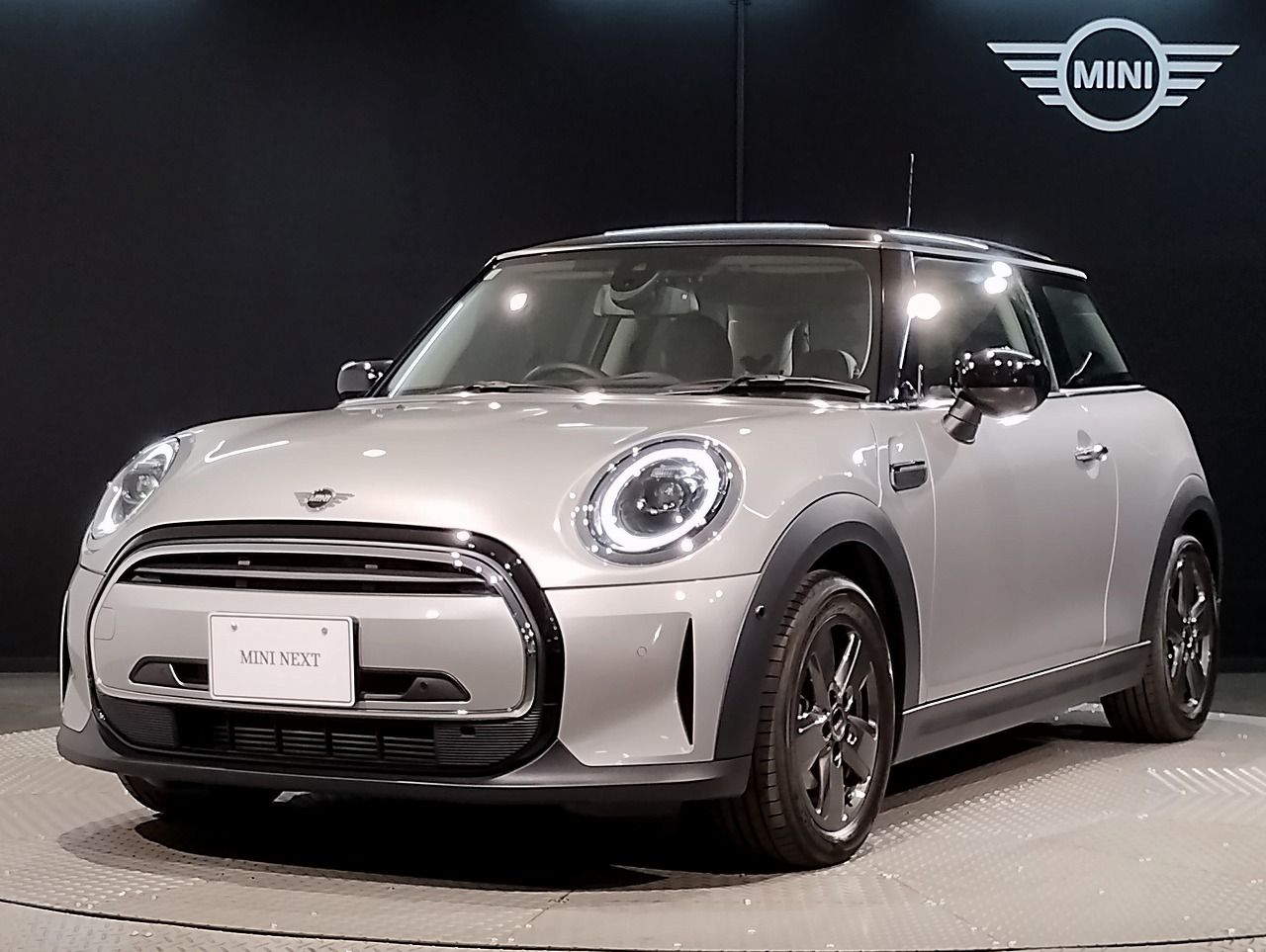 MINI COOPER 3 DOOR.