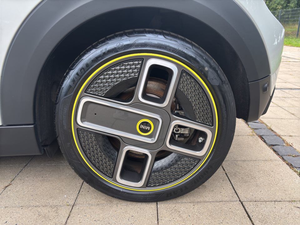 MINI Cooper SE