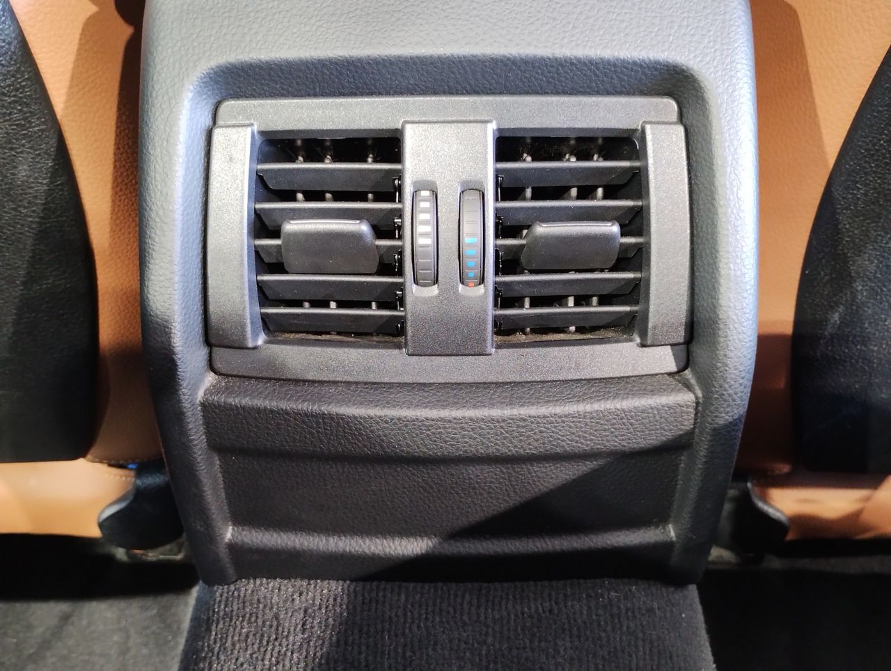 320D BLUEPERFORMANCE SEDAN RHD