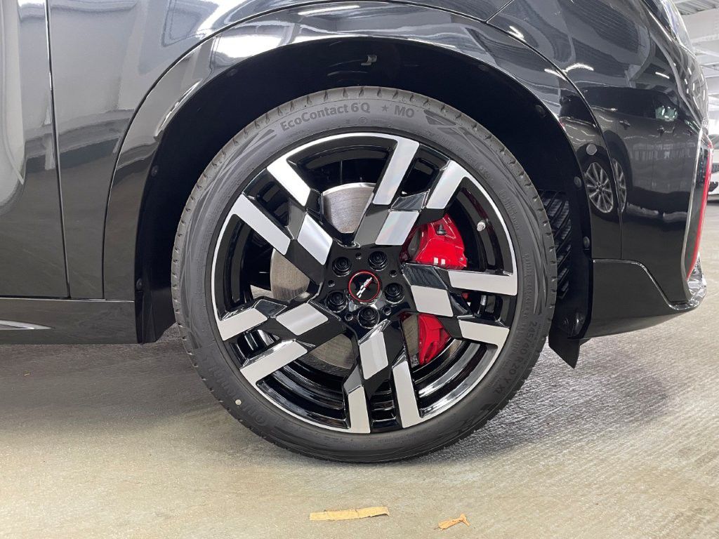 U25 MINI John Cooper Works Countryman ALL4