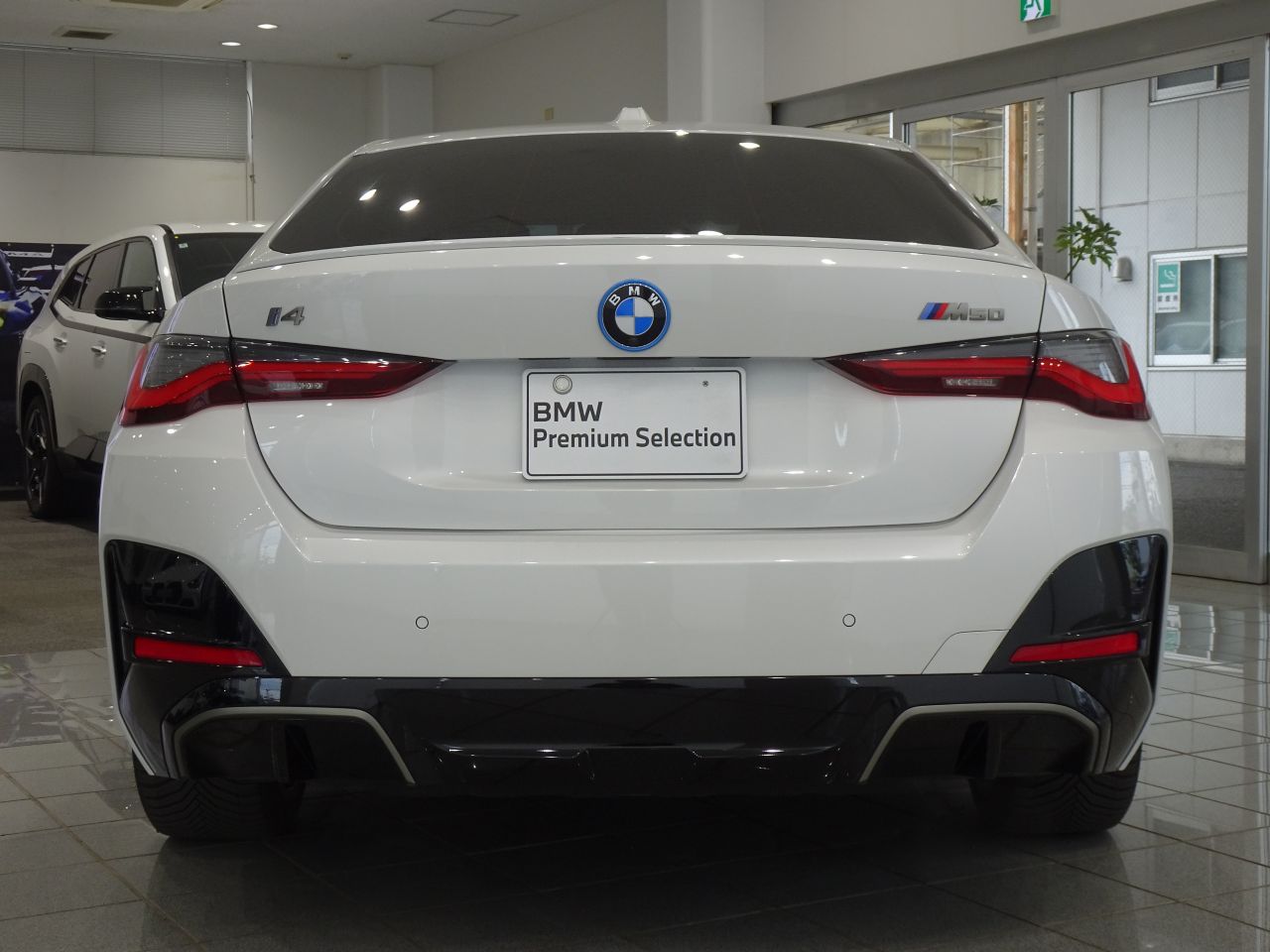 G26 i4 M50 RHD