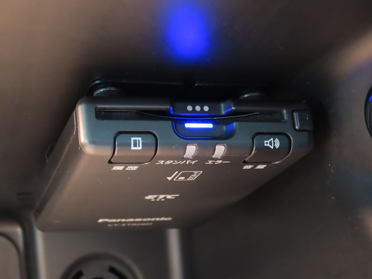 F55 COOPER D (AT)