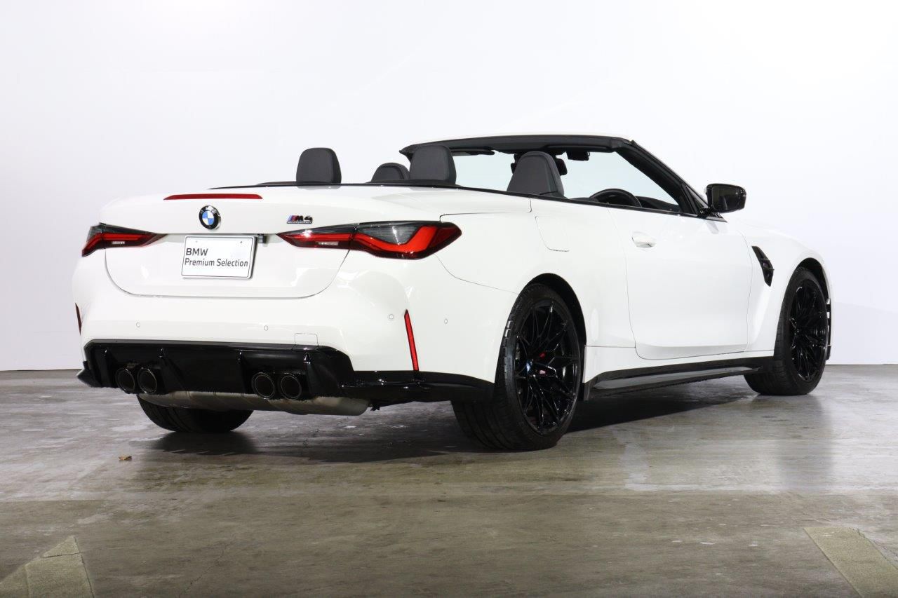 G83 M4 Competition M xDrive Competition RHD