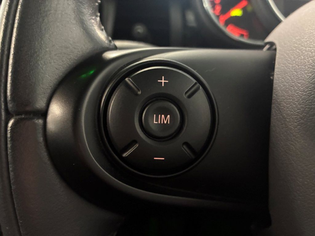 MINI F55 Cooper D 5dr Hatch LCI