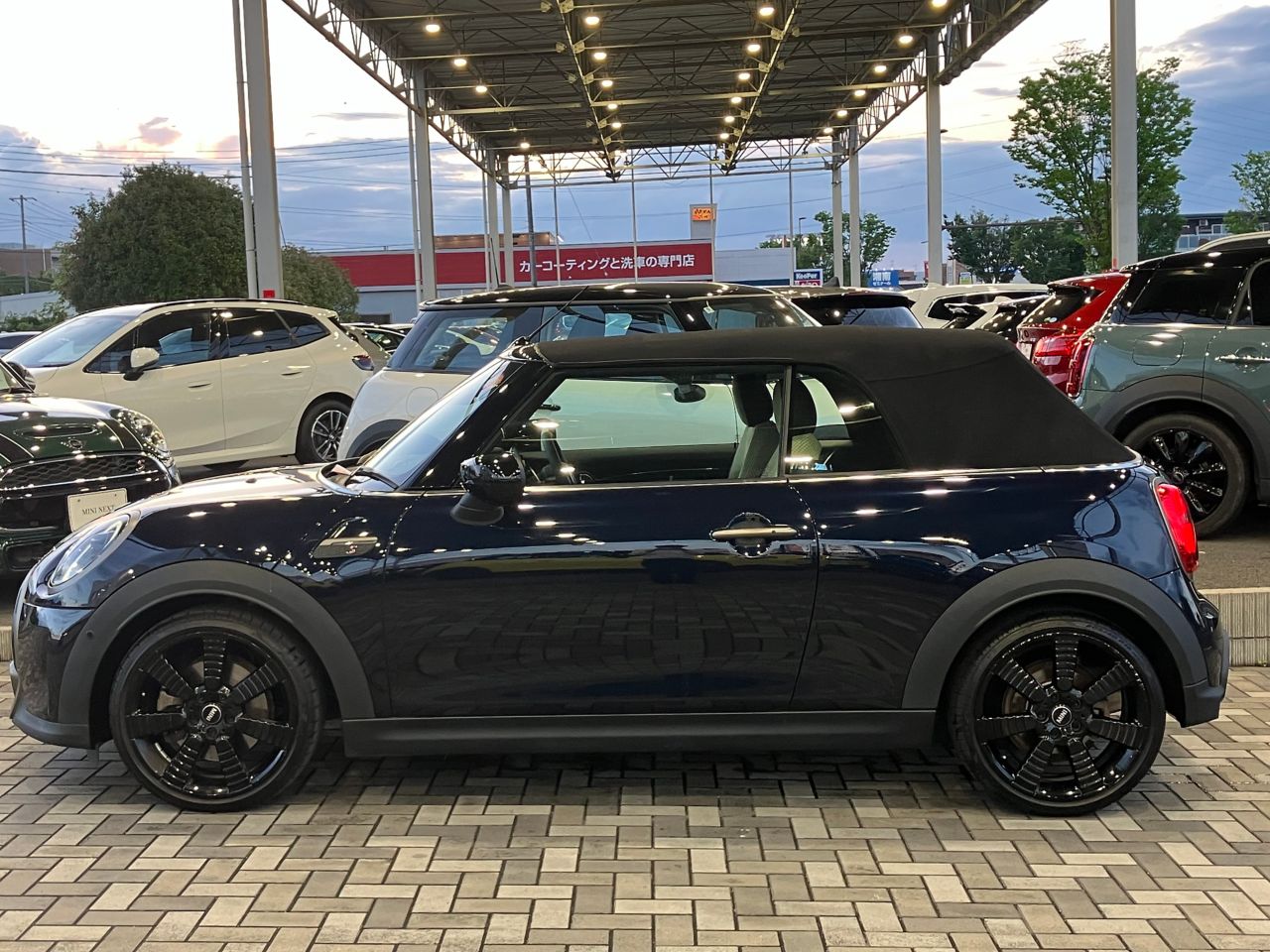 MINI Cooper S Convertible RHD
