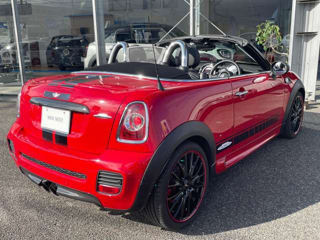 MINI JOHN COOPER WORKS ROADSTER