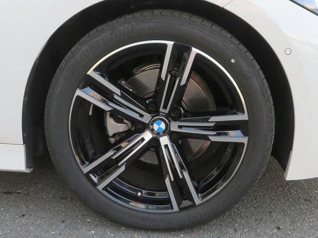 G20 320i Saloon LCI RHD MX