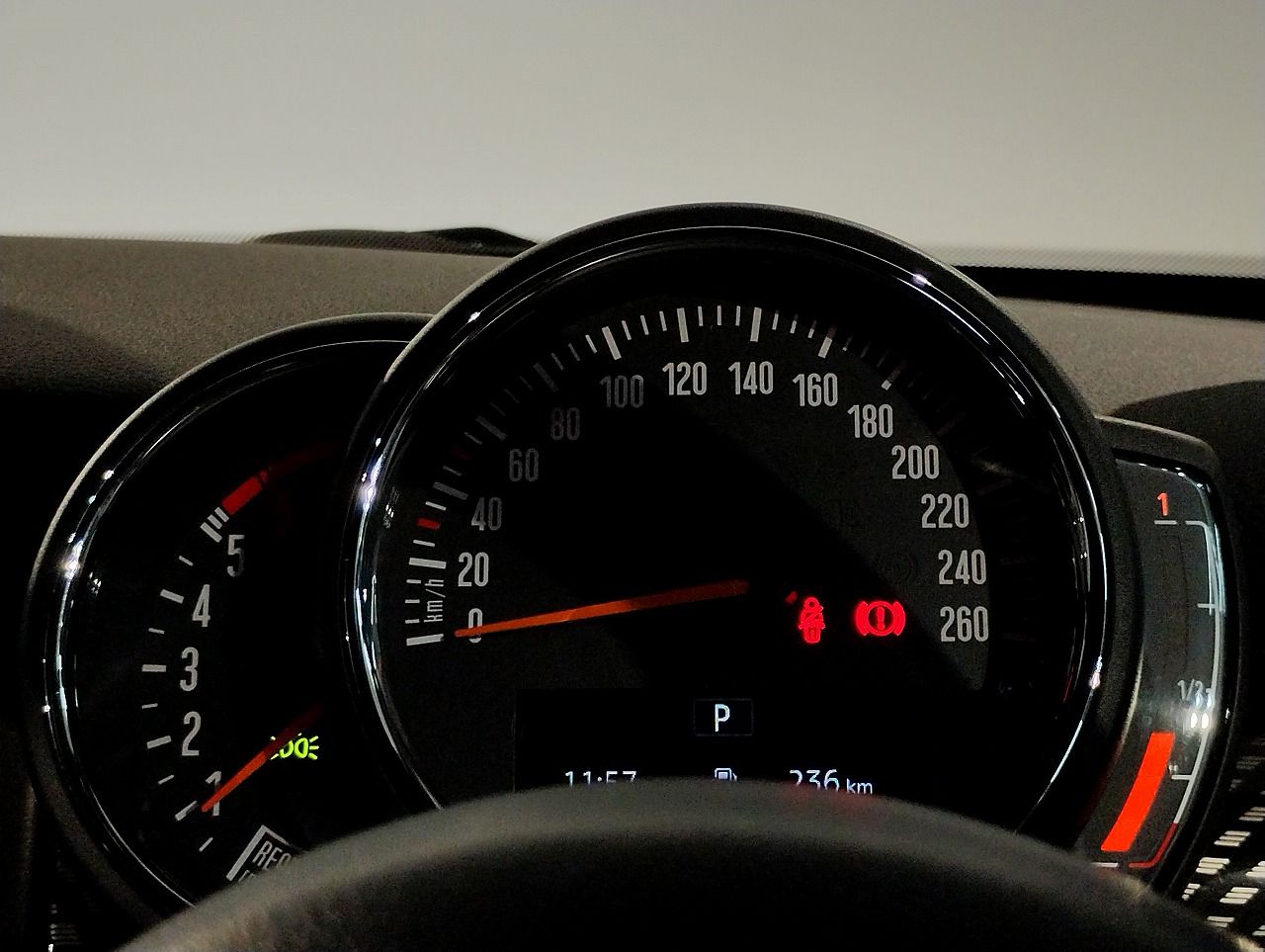 F56 COOPER S D(AT)