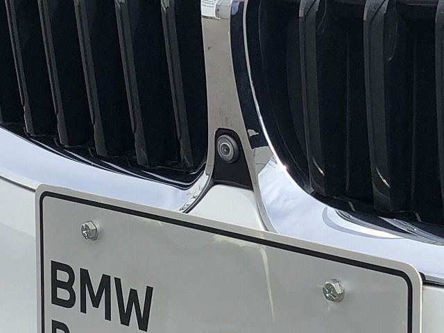 G21 320i RHD