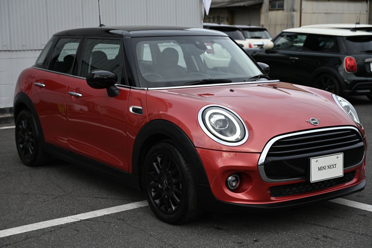 F55 MINI Cooper 5-Door Hatch LCI