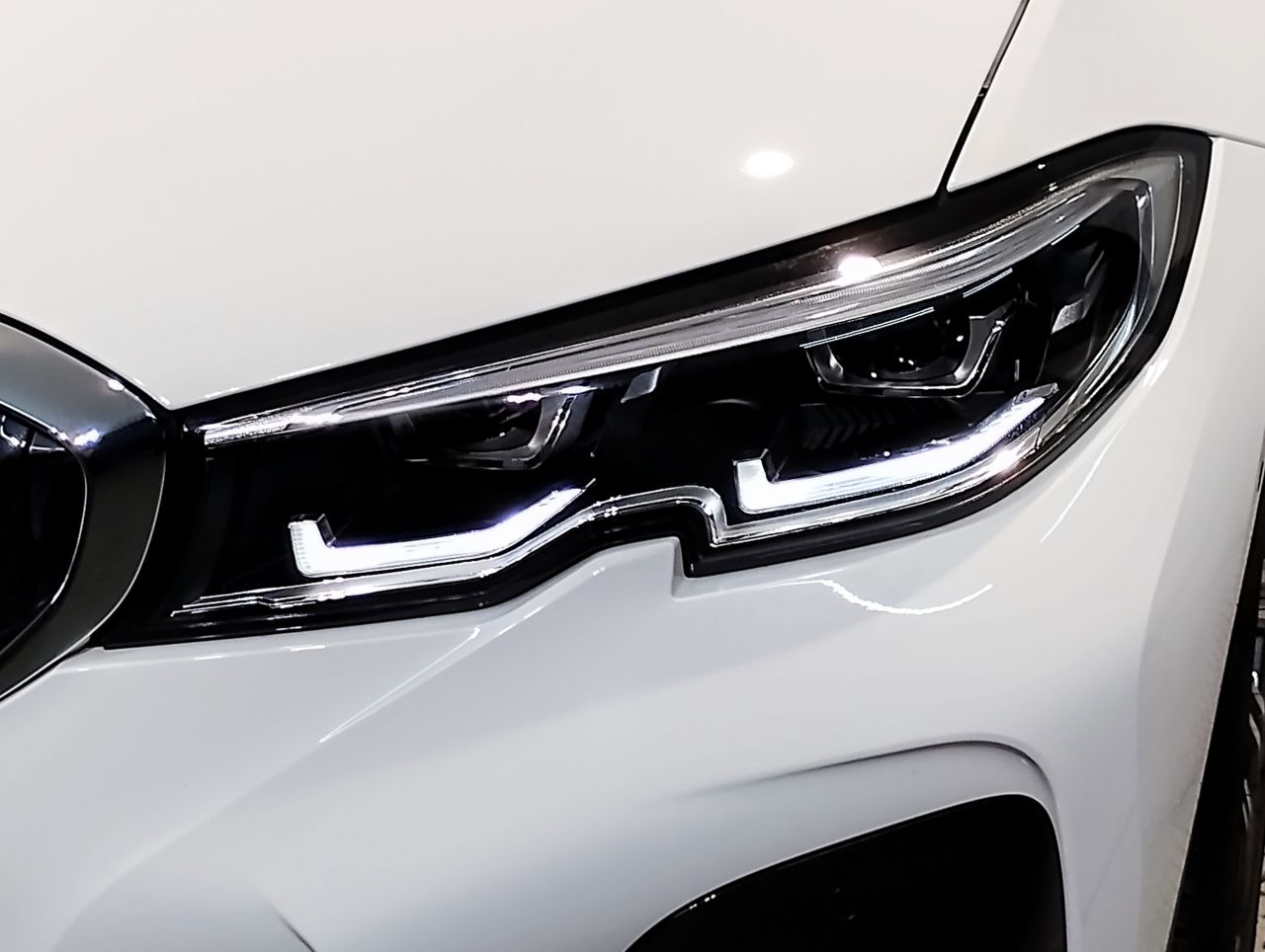 G21 320d xDrive Touring RHD