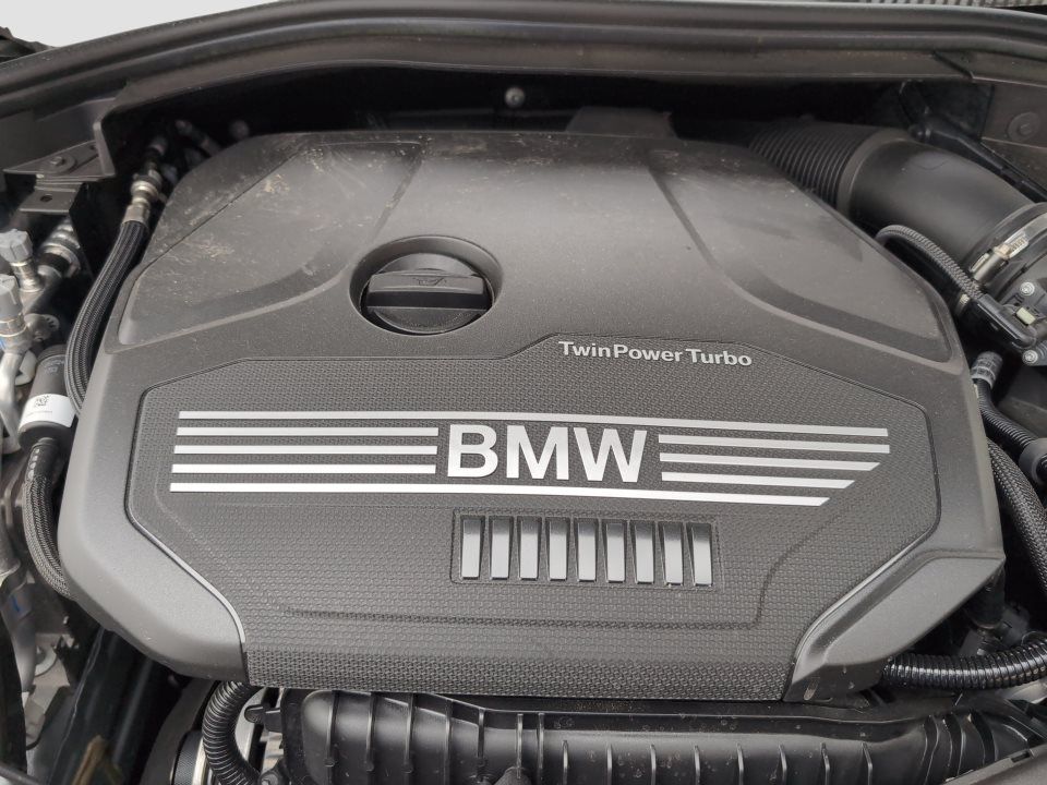 BMW 218