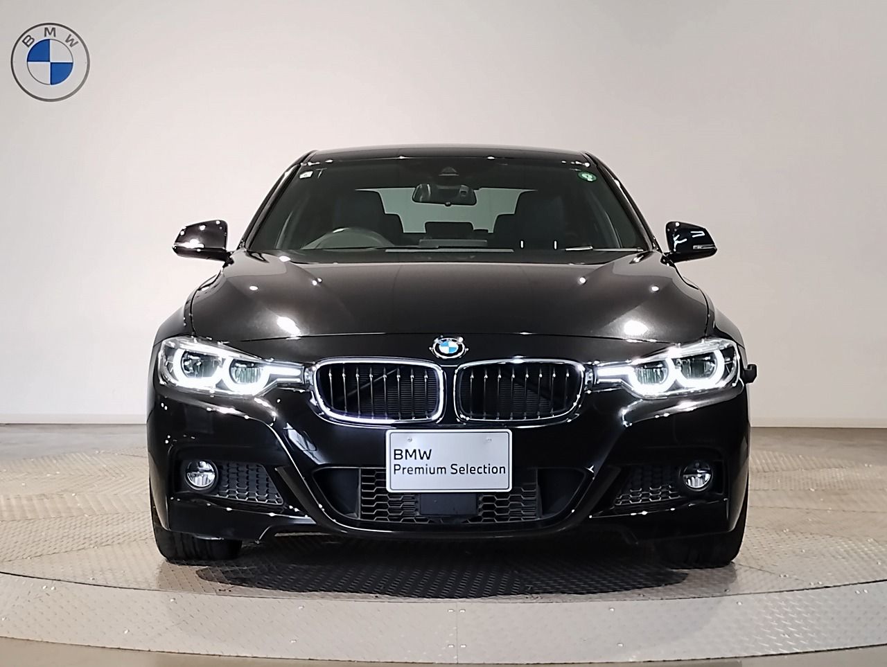 320I SEDAN RHD