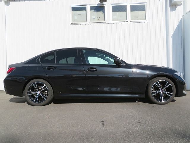 G20 320i Saloon LCI RHD MX