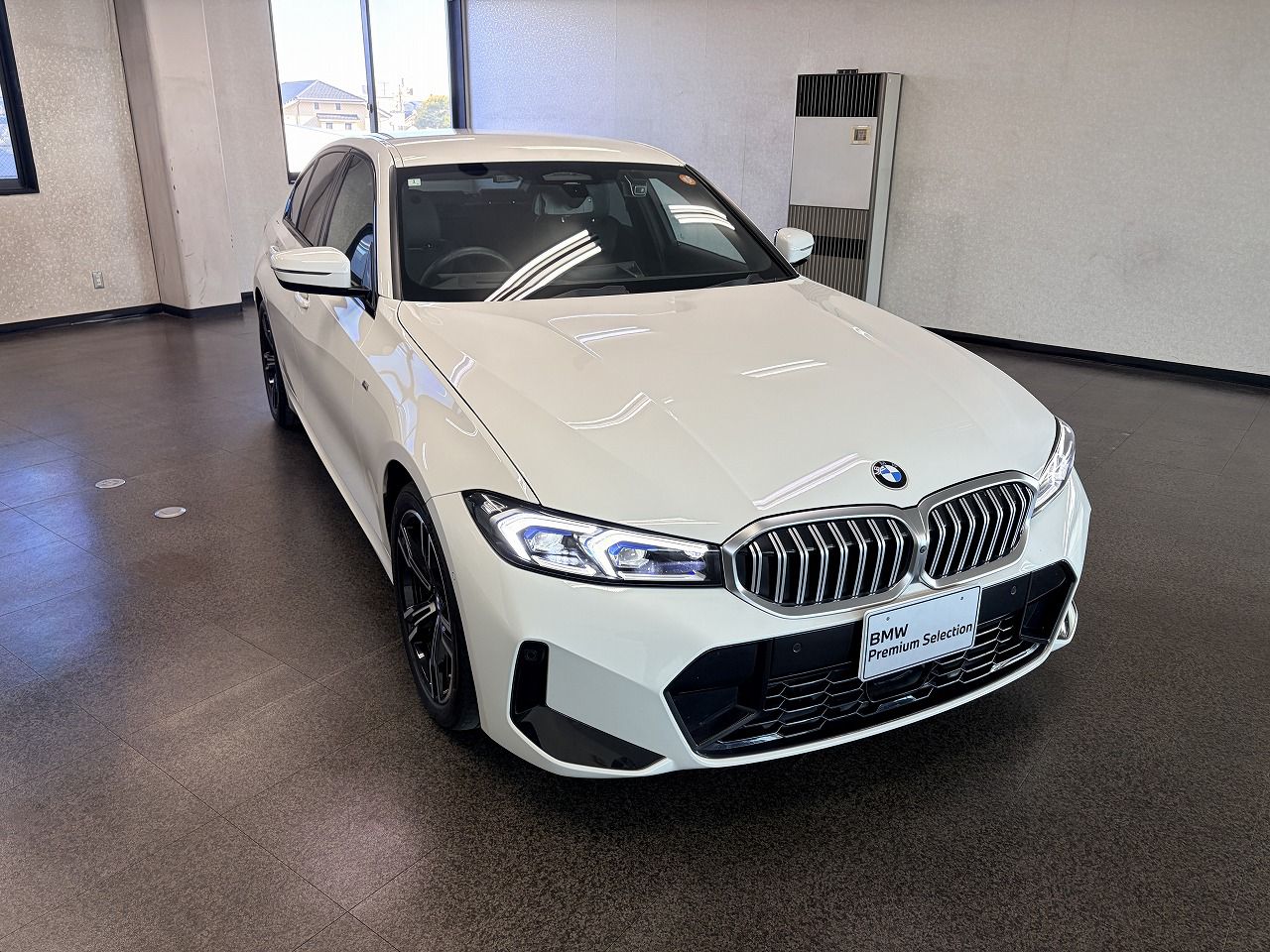 320d xDrive Berline RHD