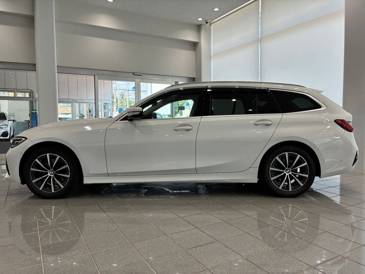 G21 320d xDrive Touring RHD