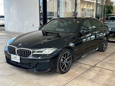 520i Sedan RHD