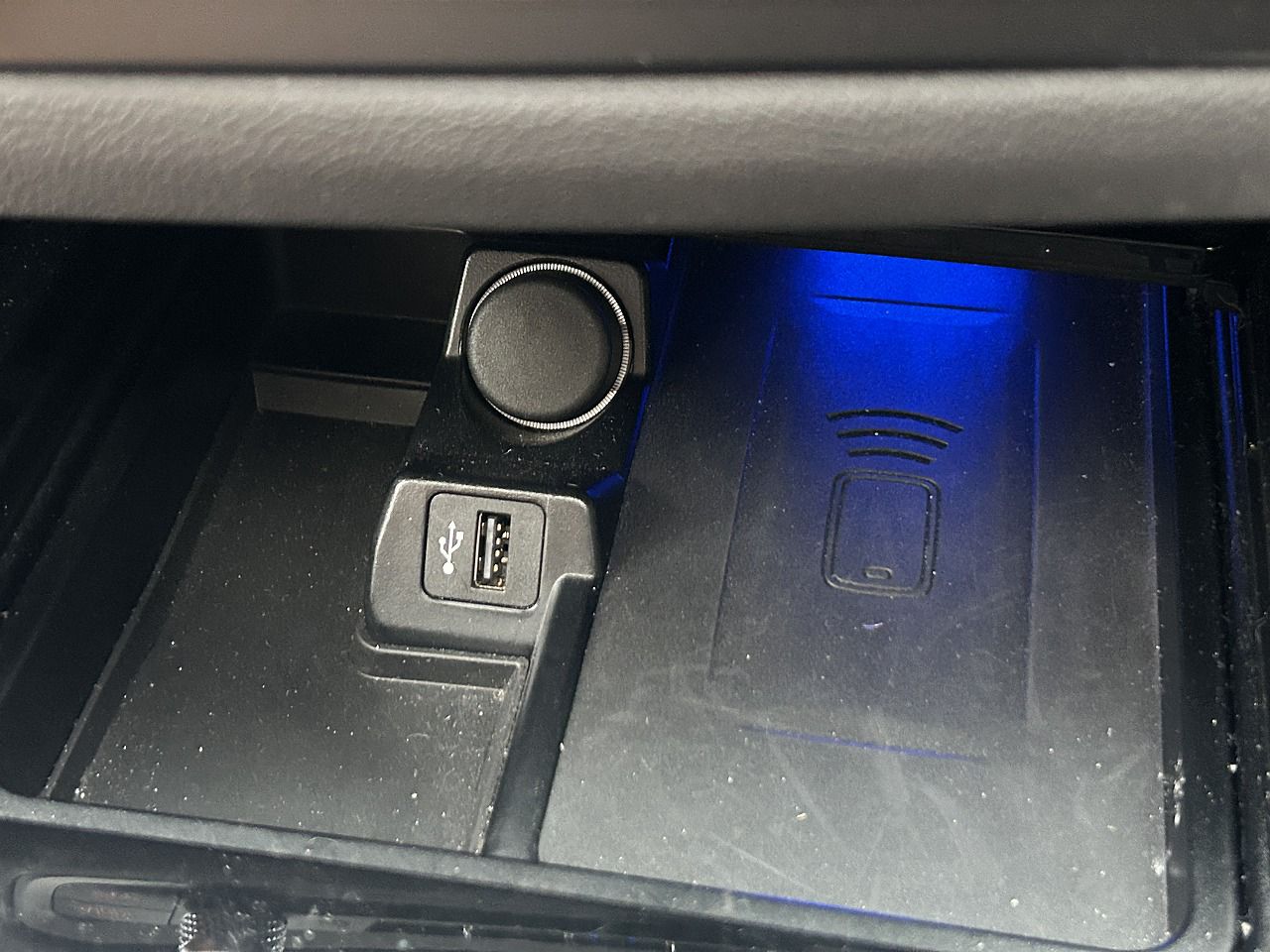 G29 z4 sDrive20i RHD