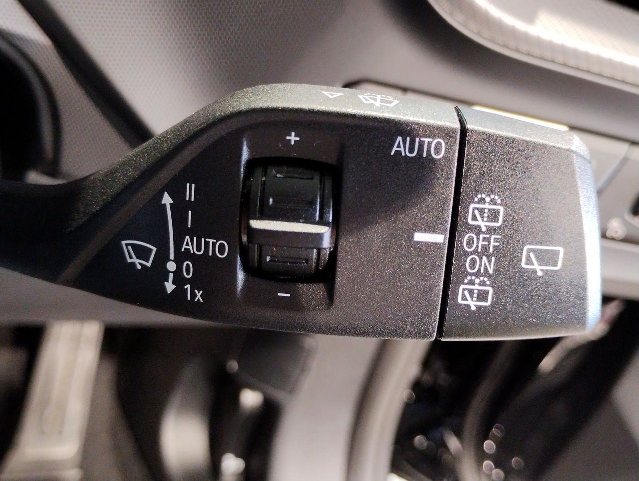 F40 118d Sports Hatch 5-door B47 2.0d