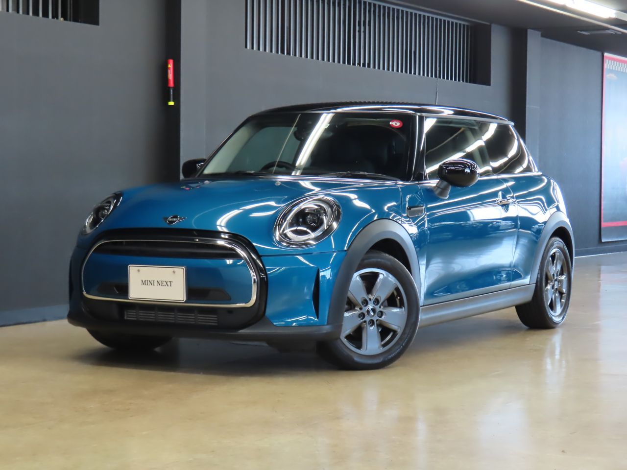 MINI COOPER D CROSSOVER.