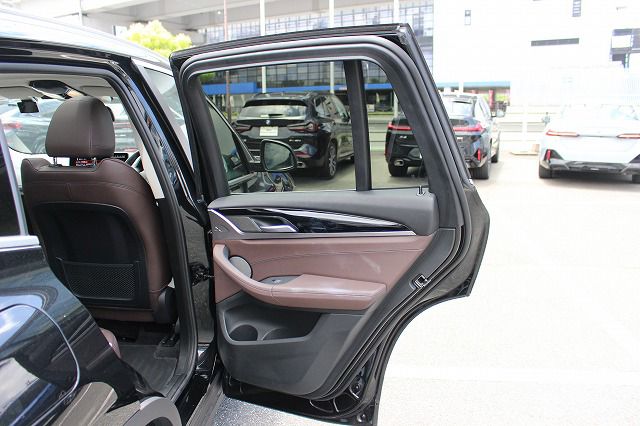 G01 X3 xDrive20d RHD ZA LCI