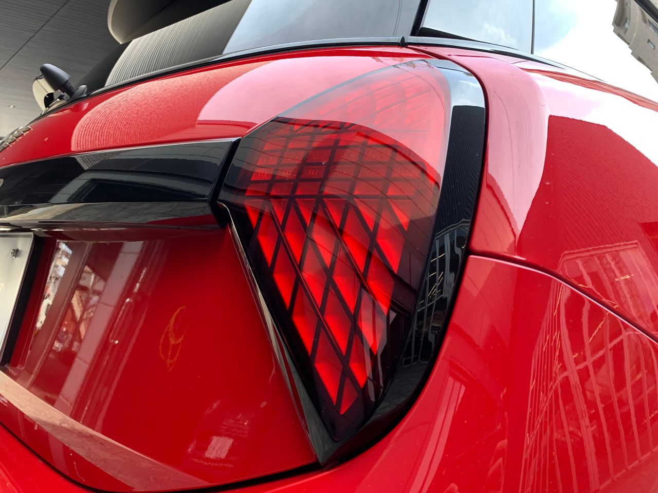 F66 MINI Cooper C 3Dr