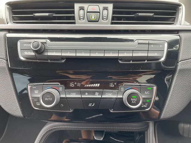 X1 sDrive18i RHD
