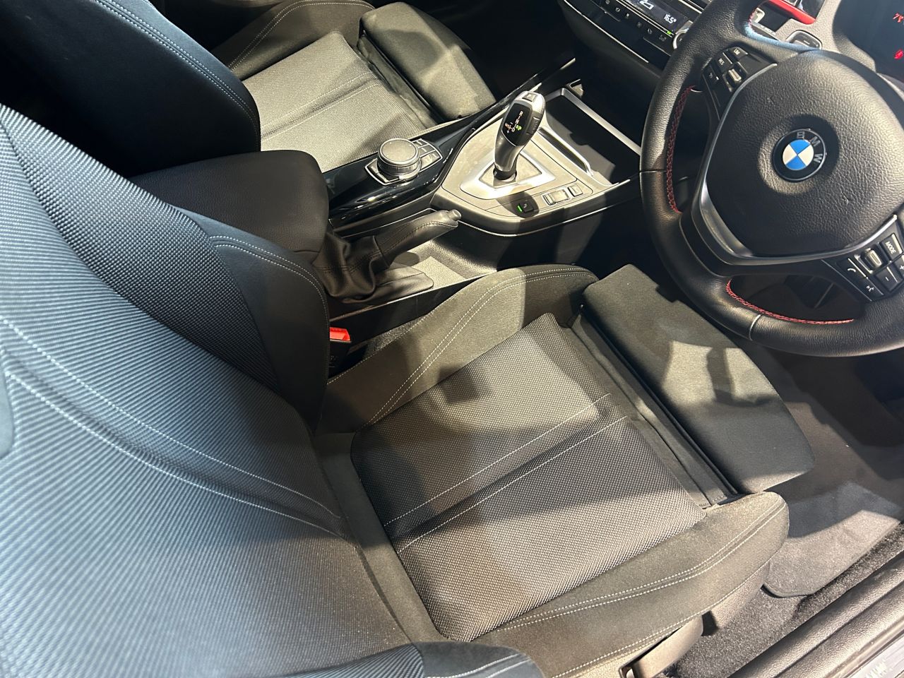 118 5DOOR RHD