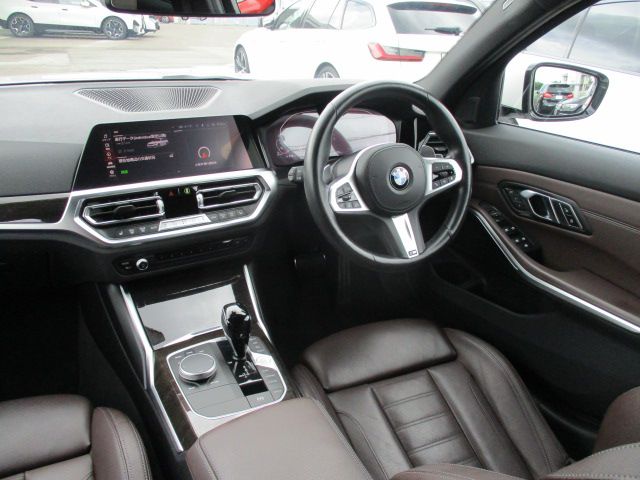 G21 320d xDrive Touring RHD