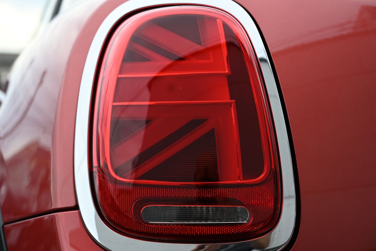 F55 MINI Cooper 5-Door Hatch LCI