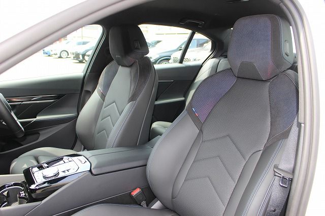 520i Sedan RHD