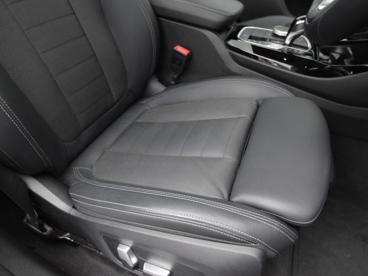 G01 X3 xDrive20d RHD ZA LCI