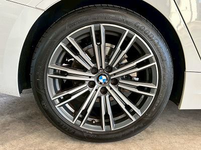 G21 320d xDrive Touring RHD