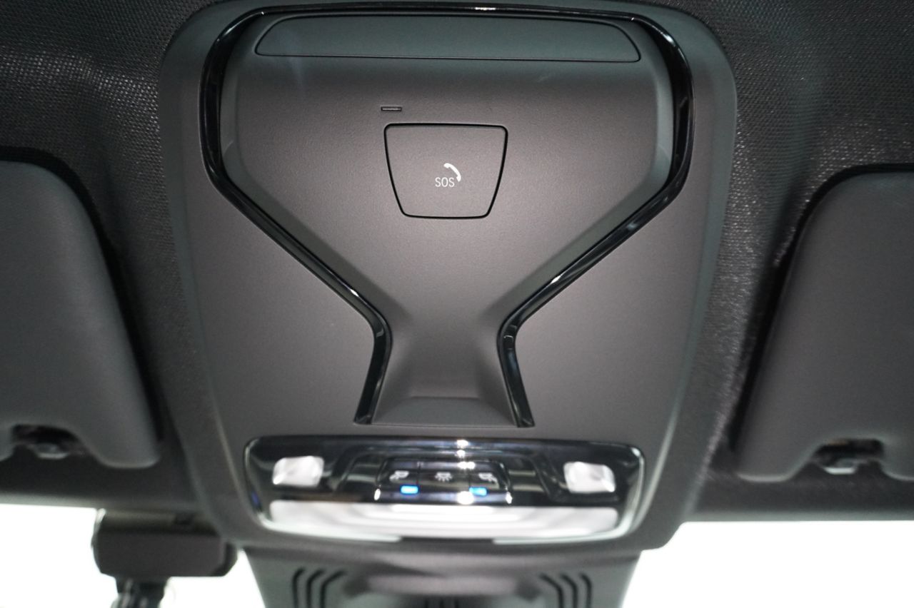 G20 330i Saloon RHD MX