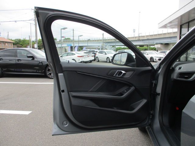 F40 118d Sports Hatch 5-door B47 2.0d