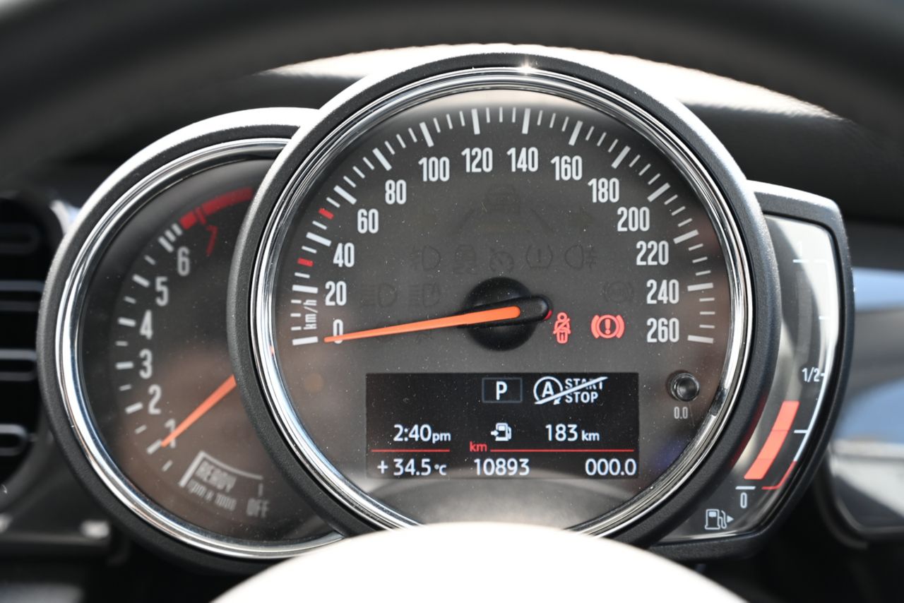 MINI One Hatch RHD F56