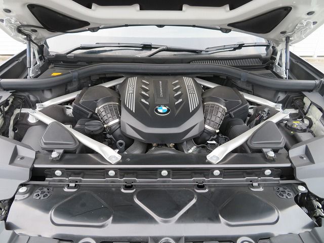 G07 X7 M50i N63 4.4i