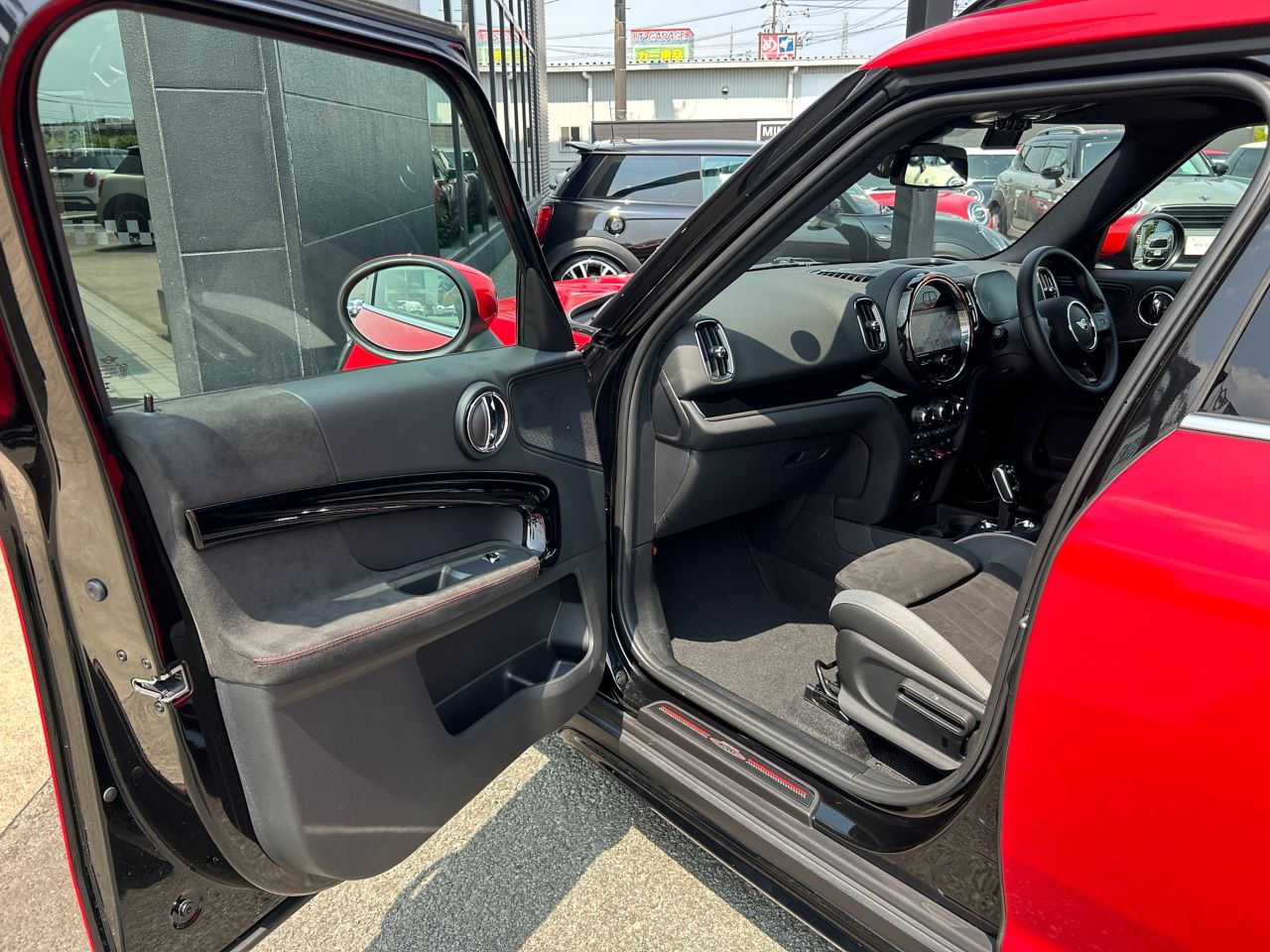 MINI John Cooper Works ALL4 Countryman RHD