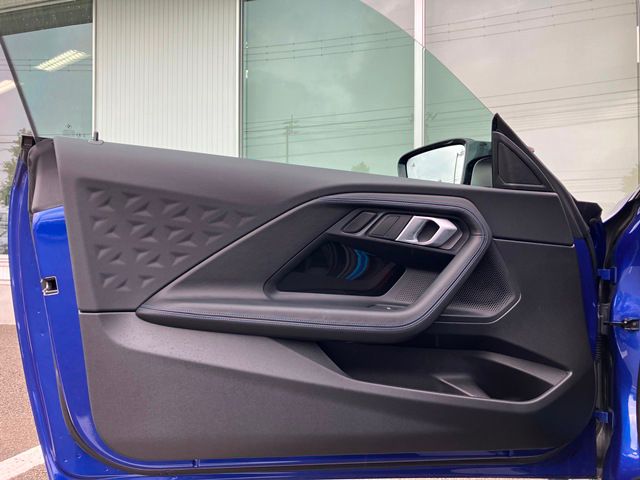 M240i xDrive Coupé RHD