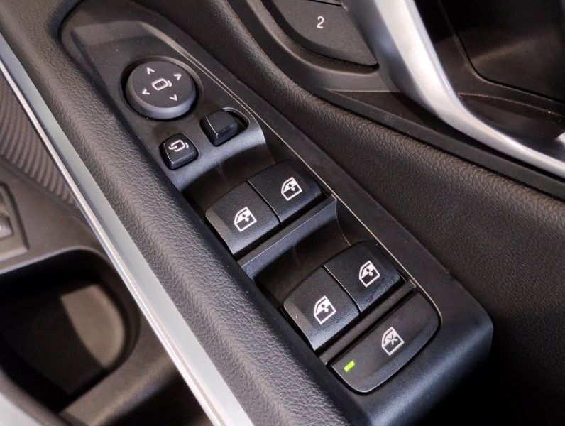 320d xDrive Berline RHD