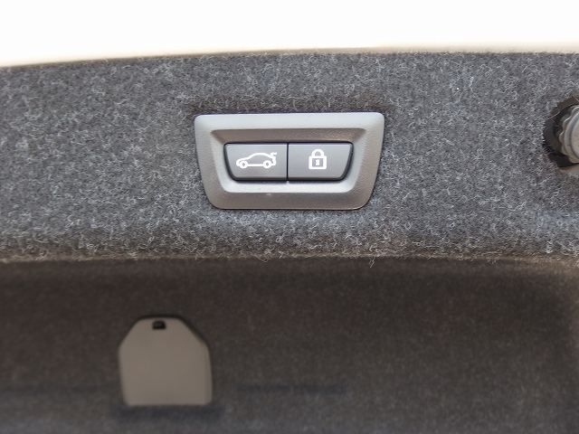 520i Sedan RHD