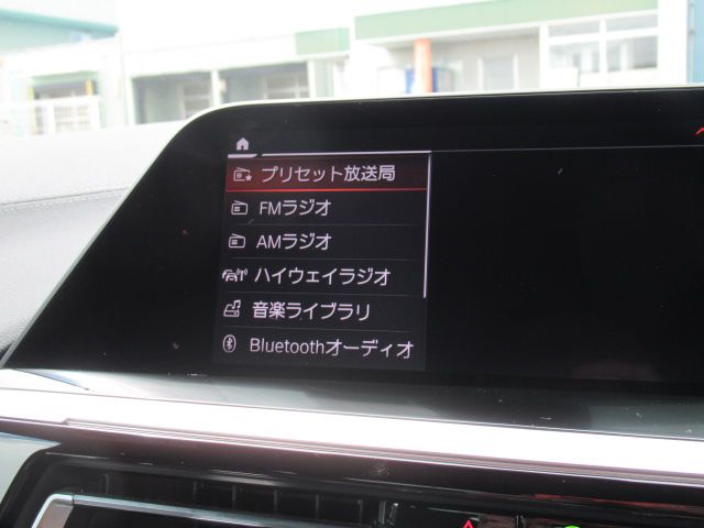 G29 Z4 M40i RHD