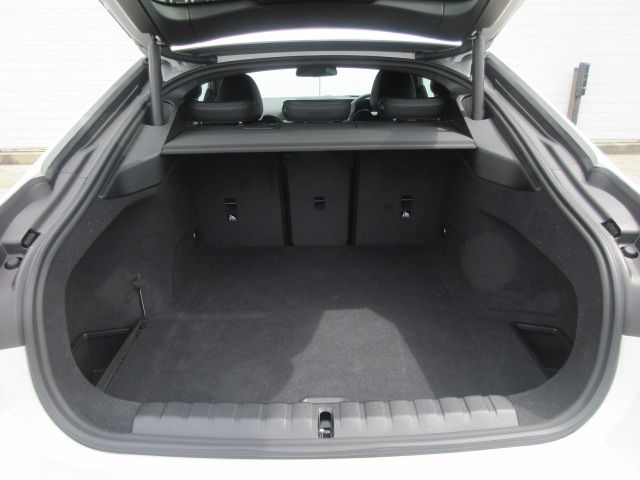 G26 i4 eDrive 40 LCI
