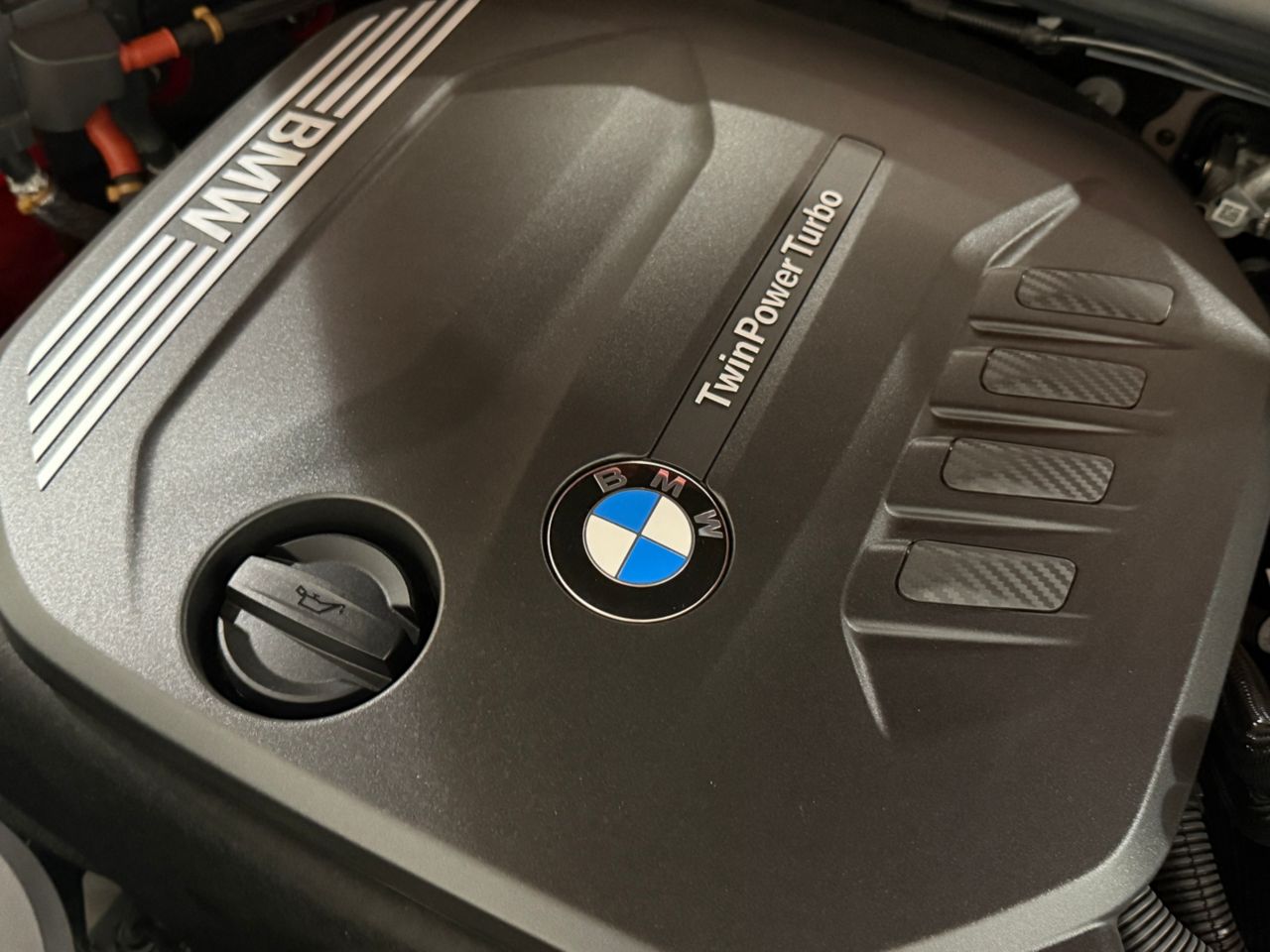 320d xDrive Berline RHD