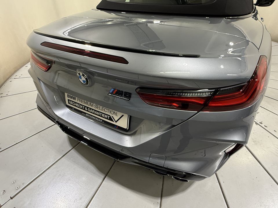 BMW M8