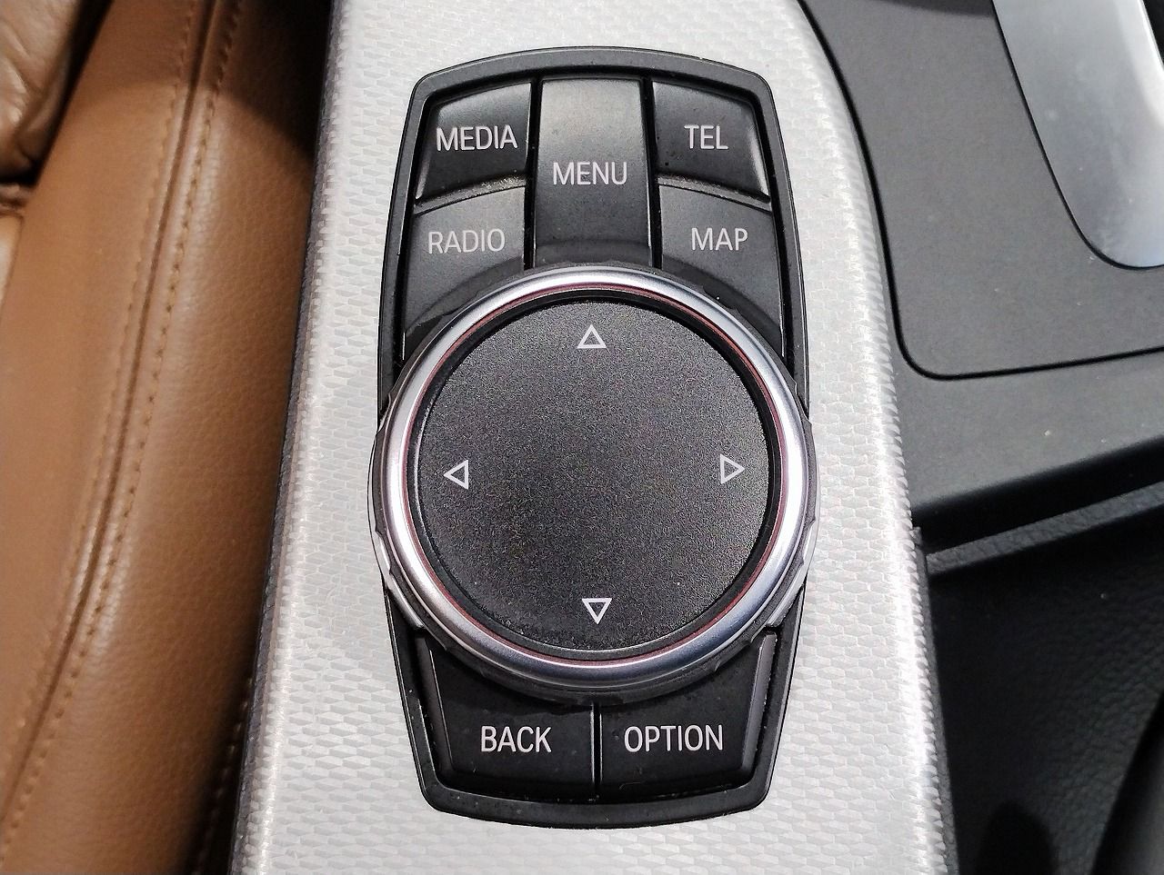 320I GRANTURISMO RHD