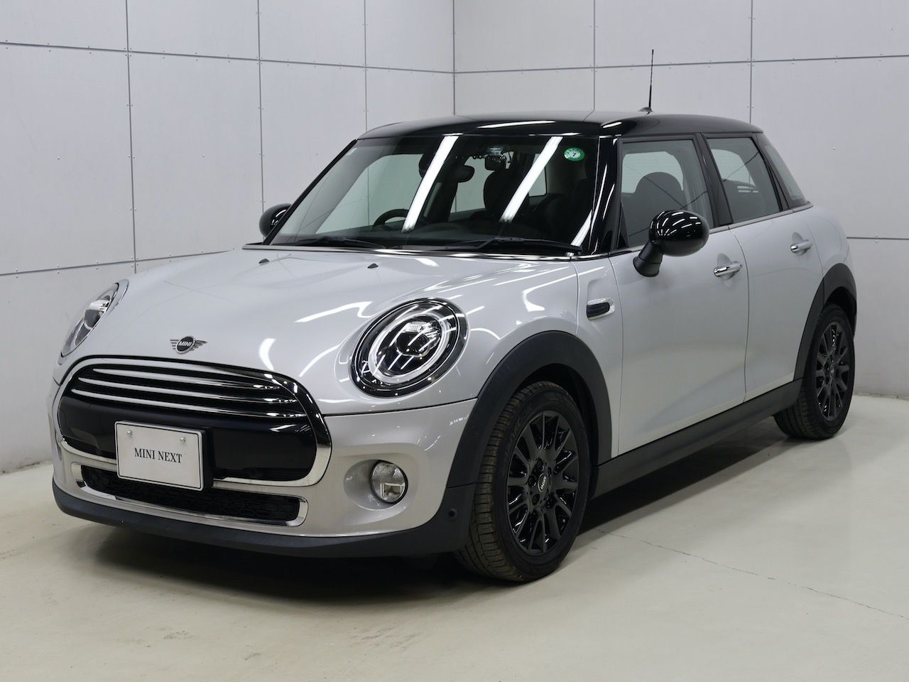 F55 MINI Cooper 5-Door Hatch LCI