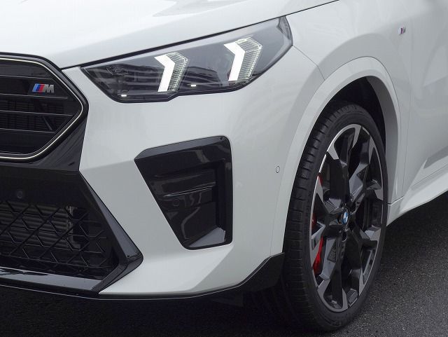 X2 M35i xDrive RHD