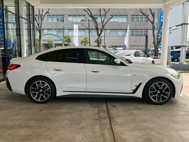 G26 420d xDrive Gran Coupe RHD